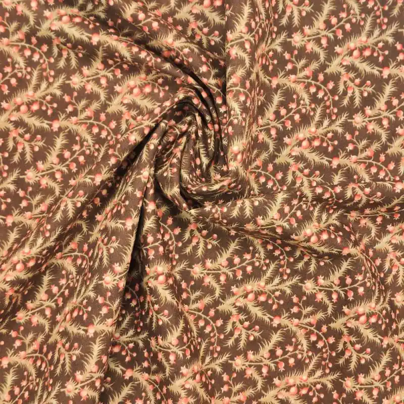 Tessuto marrone con rametti con bacche rosse invernali - Moda Fabrics, Grace Ultimissimo Modello