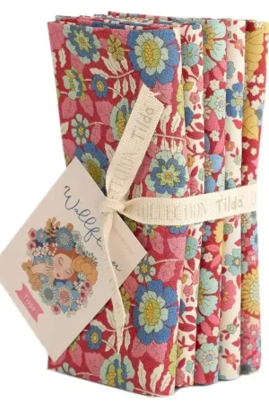 Compra Oggi Stesso Tilda Wallflower Bundle Burgundy, 5 Fat Quarter da 50 x 55 cm Rosso Borgogna