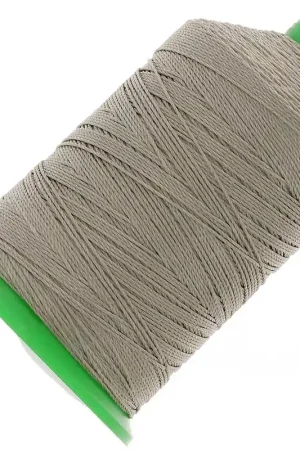 Nuova Collezione Fil en polyester Vega Super taille 20 - Vert militaire n°718 x300m