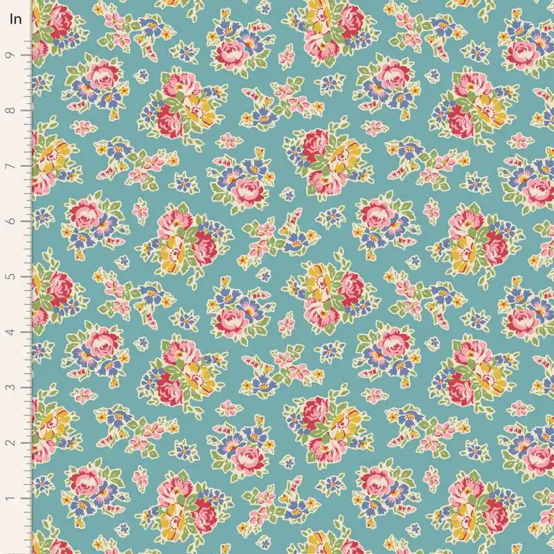 Economico Tilda Jubilee Sue Teal, tessuto turchese con fiorellini