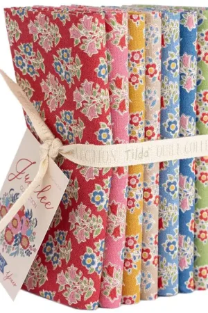 Compra Oggi Stesso Tilda Jubilee Bundle Farm Flowers, 8 Fat Quarter da 50 x 55 cm collezione Blenders