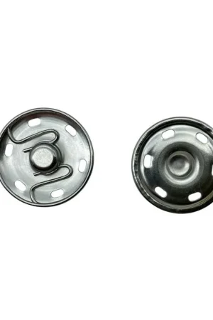 Bottone Automatico Pressione Acciaio Argento Cucibile 3 Cm Lineato Mis.48 Must-Have