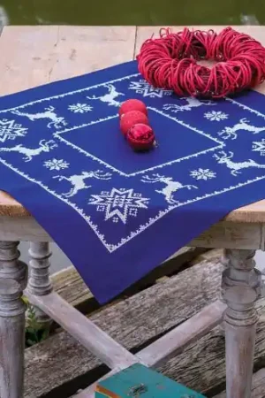 Spedito Oggi Kit tovaglia da ricamo - Scandinavia - Vervaco