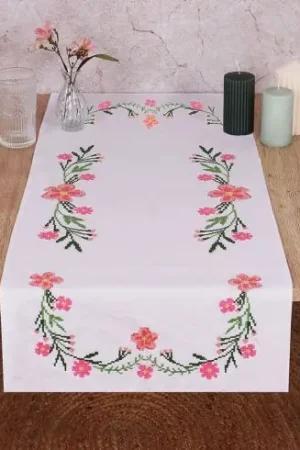 Spedizione Espresso Kit runner da ricamare - Margherite rosa - Trimits