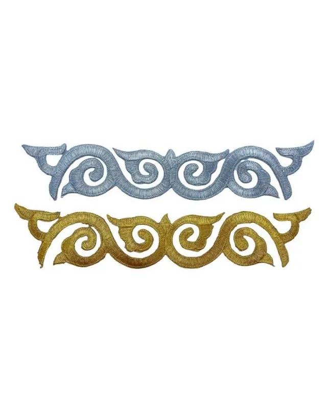 Ultimissimo Modello Applicazione Termoadesiva Ricamo Ghirigoro Lurex Sacro 24,5x4,5 Cm