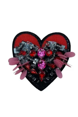 Applicazione Termoadesiva Patch Ricamo Filo Rosso Cuore Paillettes Strass Fondo Nero 7 Cm Più Venduto