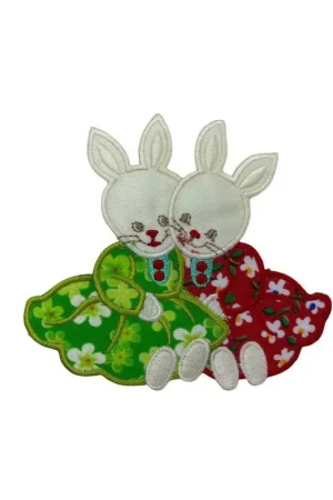Professionale Applicazione Termoadesiva Coppia Coniglio Raso Ricamo Vestito Cotone Fiori 10x9 Cm