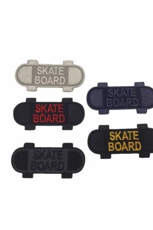 Subito Disponibile Applicazione FS Termoadesiva Scritta Skateboard Ricamato 70x35 Mm