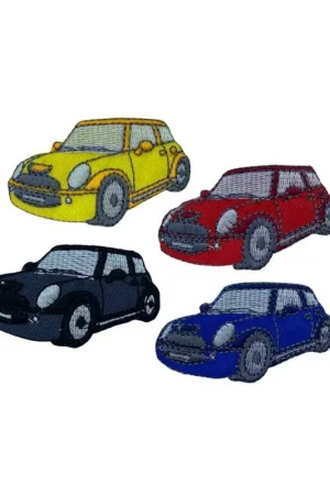 Nuova Collezione Patch Termoadesiva Auto Mini 65x35 mm – Ricamo per Abbigliamento e Accessori