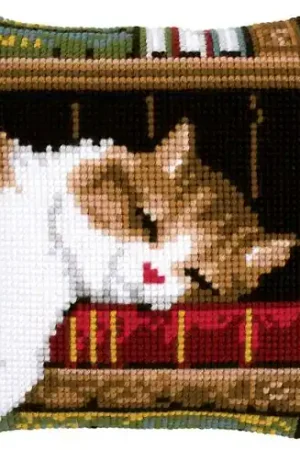 Novità Kit cuscino fori grossi - Cuscino da ricamare gatto che dorme - Vervaco