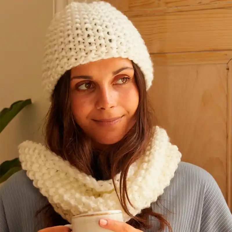 Kit di Tricot - The Cosy Hat Snood - DMC Nuova Collezione