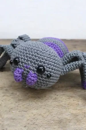 Non Perdere Kit Amigurumi - Ragno Sonja - Hardicraft