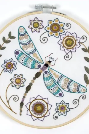 Esclusivo Kit da Ricamo - Libellula - DMC