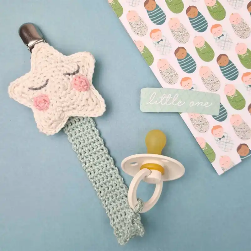 Ultimissimo Modello Kit Amigurumi - Catenella Porta Ciuccio con Stella - Hardicraft