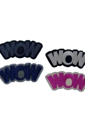 Applicazione FS Toppa Patch Termoadesiva Tessuto Ricamo WOW 60x25 Mm Prezzo Scontato
