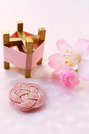 Rocchetto e Infila-ago Sakura Mizuhiki - Cohana Ultimissimo Modello