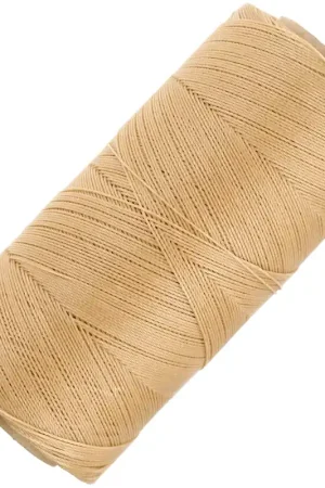 Solo Oggi Bobine de fil ciré Linhasita pour micro macramé 0.35 mm - Golden Beige (602) x448m