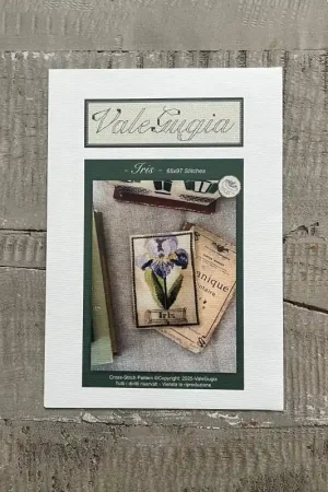 Compra Oggi Stesso Erbario, Iris - Schema a Punto Croce di ValeGugia