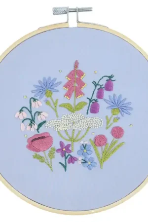 Kit da Ricamo - Giardino Inglese di Celeste Johnston - DMC Occasione