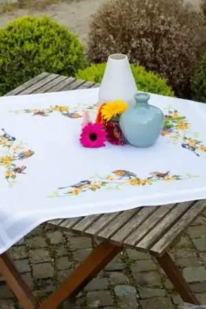 Kit tovaglia da ricamo - Uccelli cantanti - Vervaco Prezzo Ridotto