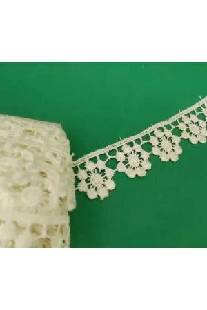 Ultimissimo Modello Pizzo Macramè Fiore Ritagliabile Panna Alto 3 Cm