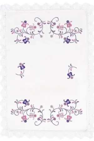 Kit di tovagliette da ricamo - Arabesche e fiori - Margot de Paris Solo Oggi