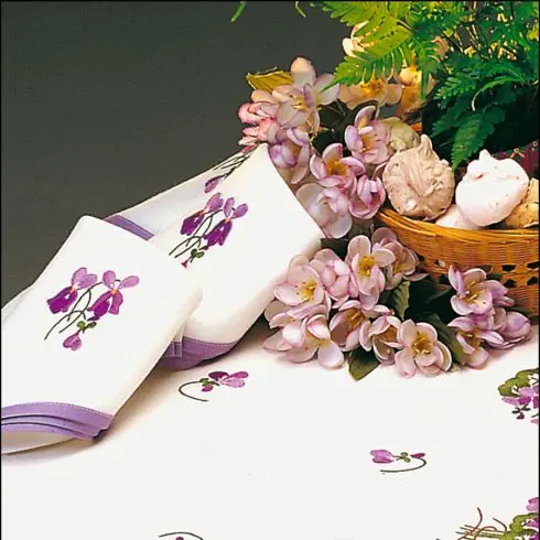 Tovagliolo da ricamo - Modestia - Margot de Paris Compra Adesso