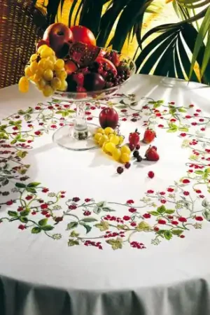 Tovagliolo da ricamo - Frutti rossi - Margot de Paris Compra Oggi Stesso