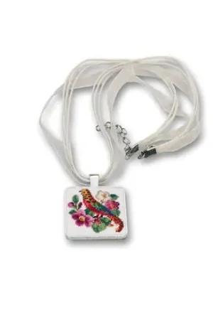 Ordina Subito Kit gioielli da ricamo - Ciondolo uccello del paradiso - Life is beautiful