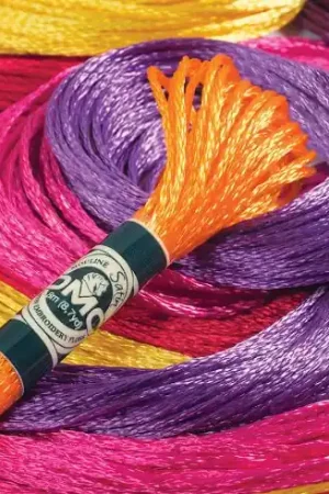 Filo per ricamo - Mouliné Satinato - Art.1008F - DMC Prezzo Conveniente