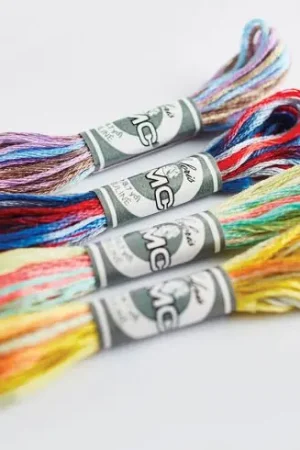 Filo per ricamo - Mouliné Coloris - Art.517 - DMC Esclusivo