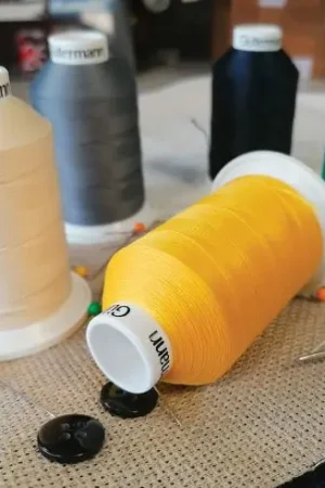 Filo da cucire - Filo di schiuma Bulky-Lock - Gütermann Solo Oggi