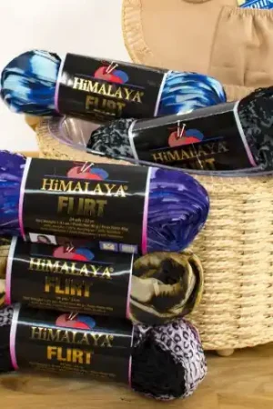 filo da maglia - Flirt Chiffon Ribbon - Himalaya Vendita Finale