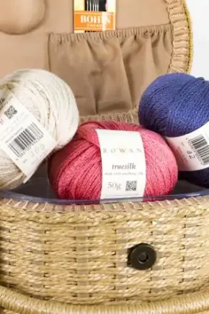 Prezzo Scontato filo da maglia - Rowan truesilk - Rowan