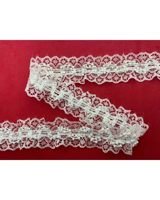 Prezzo Scontato Passamaneria Rouches in pizzo tramezzo elastico con perline bianco alto 3 cm