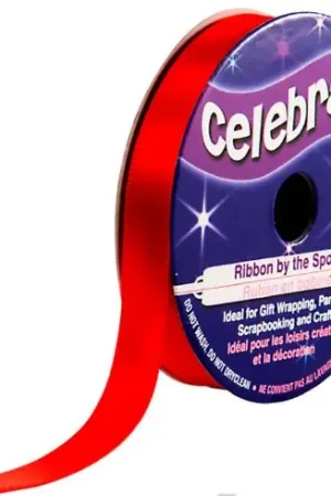 Raso su un rotolo - Raso rosso liscio - 9 mm x 6 m - Celebrate Must-Have