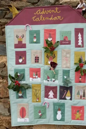 Esclusivo Pannello di Tessuto Katia - Gnomes Xmas Calendar