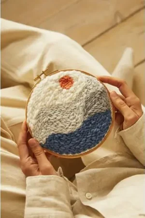 Offerta Limitata Kit ago broderie punch - Reverie in montagna - DMC