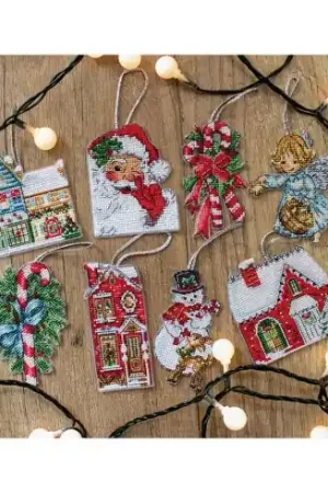 Ultima Occasione Kit di ornamenti da ricamare - Kit di figurine di Natale n°2 - Letistitch