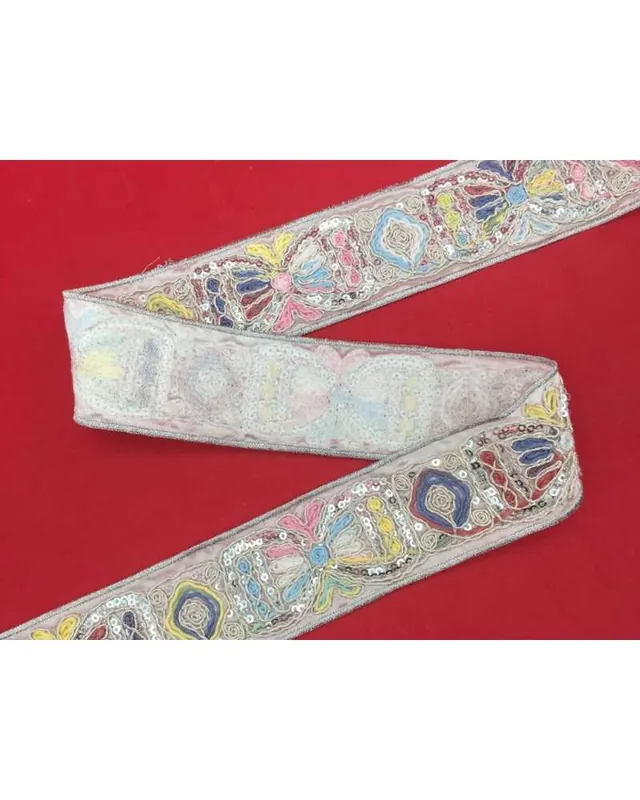 Subito Disponibile 50 Cm Gallone Tramezzo Ricamato Alto cm 6 Paillettes Base Bianca