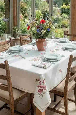 Tovaglia da ricamo - Canto - Margot de Paris Nuova Collezione