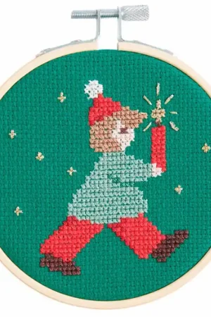 Prezzo Ridotto Kit Punto Croce con Telaio - Bambino con Candela - Rico Design