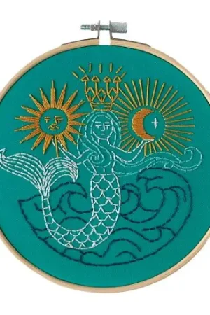 Consegna Rapida Kit per ricamo a tamburo - Sirena - Rikrack