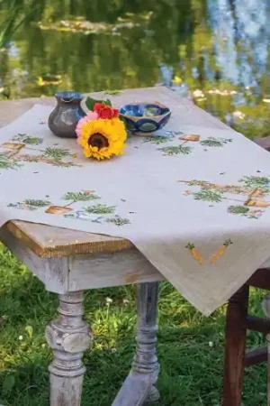 Compra Adesso Kit tovaglia da ricamo - Attrezzature da giardino - Vervaco