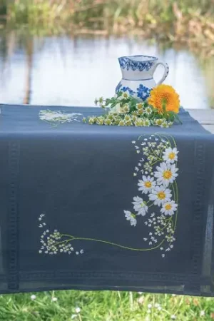 Ultime Pezzi Kit runner da ricamare - Margherite - Vervaco