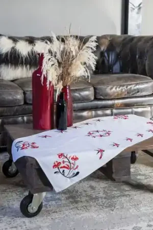 Prezzo Scontato Kit runner da ricamare - Le rondini - Avila