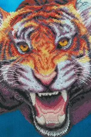 kit ricamo a punto croce - Potenza - Bothy Threads Di Tendenza