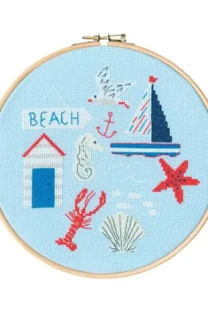 Offerta Speciale Kit per ricamo a punto croce con tamburo - Spiaggia - Bothy Threads