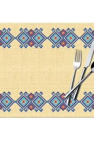 Kit set da tavolo da ricamare - Motivi blu - Luc Créations Prezzo Conveniente