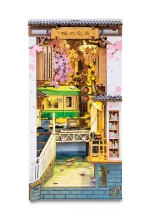 Prezzo Ridotto Casa in miniatura - Sakura Densya - Fermalibro - Rolife
